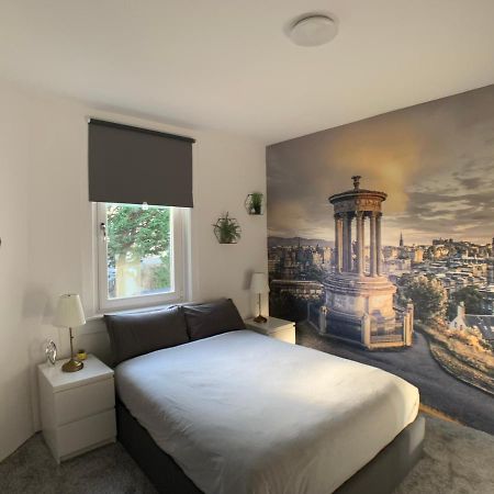 Maria- Bright And Modern City Center Apartment . 爱丁堡 外观 照片