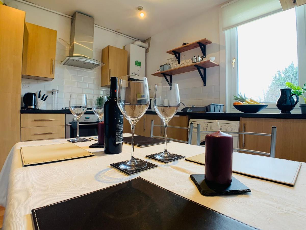 Maria- Bright And Modern City Center Apartment . 爱丁堡 外观 照片