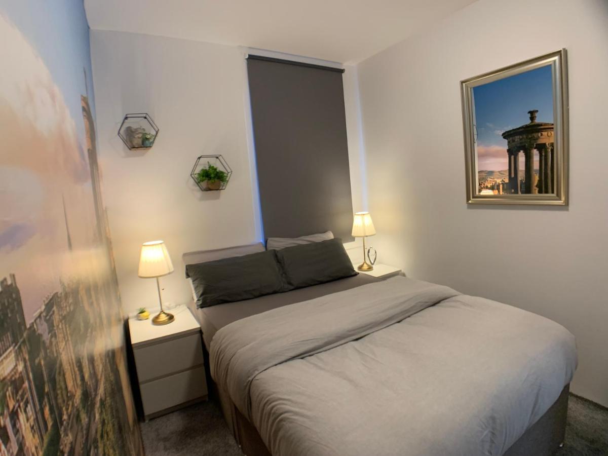 Maria- Bright And Modern City Center Apartment . 爱丁堡 外观 照片
