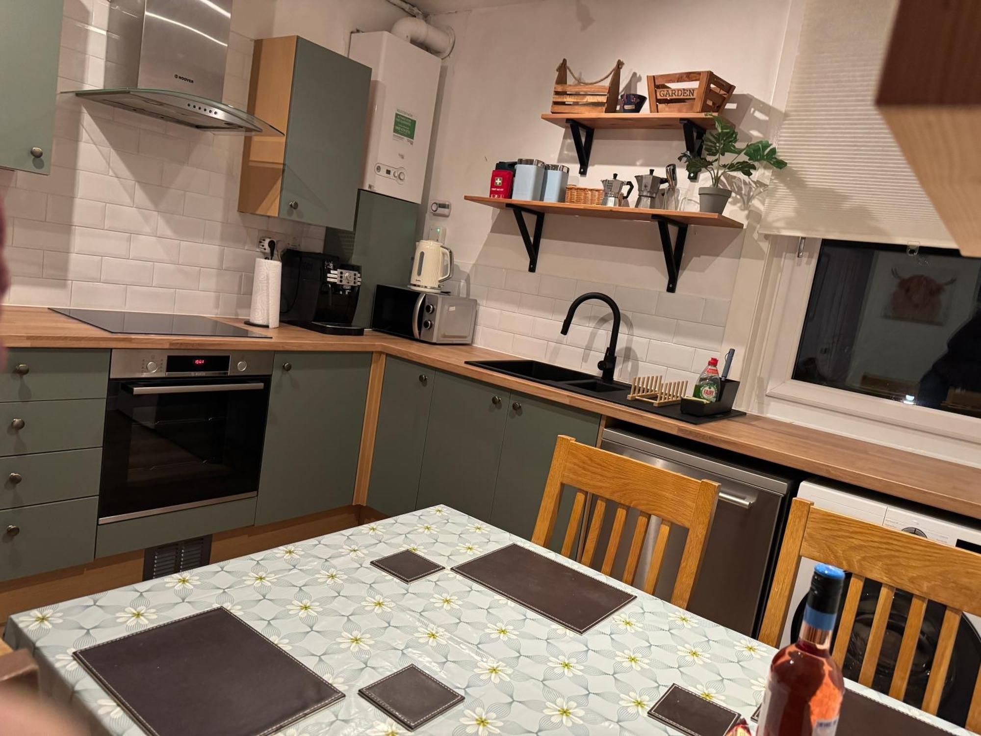 Maria- Bright And Modern City Center Apartment . 爱丁堡 外观 照片
